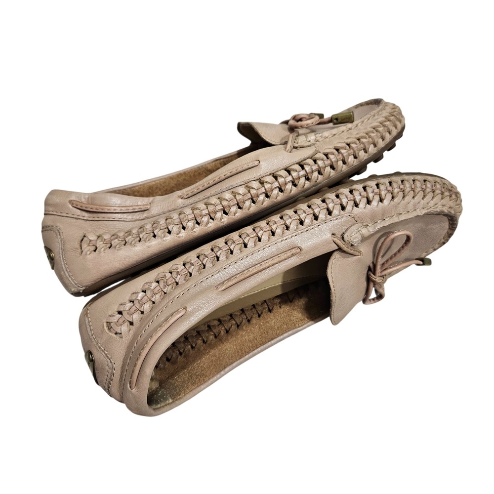 Michael Kors Womens Leather Moccasins Size 6M Tan With Bow Gold Accents Slip On - Picture 8 of 11